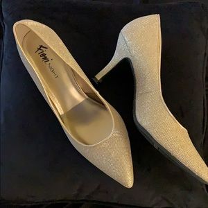 Gold Sparkle Fiona Pumps Size 10